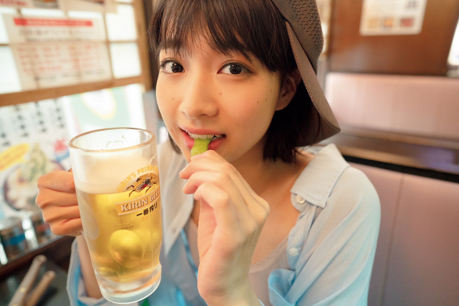 注目の女優 坂ノ上茜が1st写真集 あかねいろ をリリース らしさ 全開のメイキング映像 コメントが到着 蜜柑通信